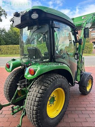 Tractor agrícola - John Deere - 3045r (3038)