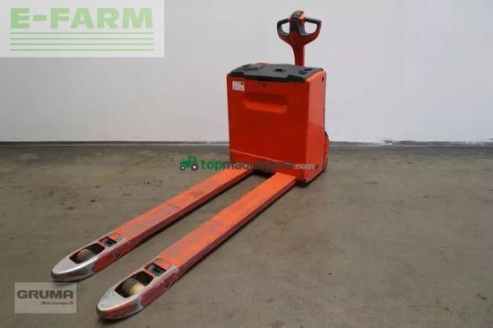 Elevadora - Linde - t 18 1152