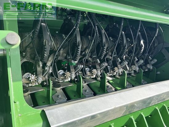 Empacadora gigant - John Deere - l 624