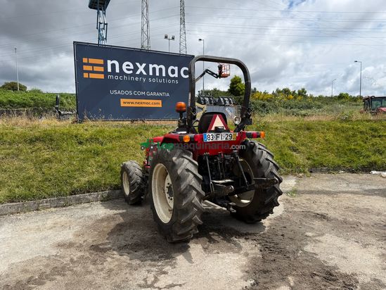 Tractor agrícola - Branson - 3820