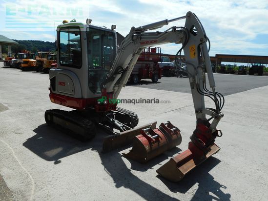 Excavadora - Takeuchi - tb 225 mit powertilt + 3 löffel ( 2.400 kg )