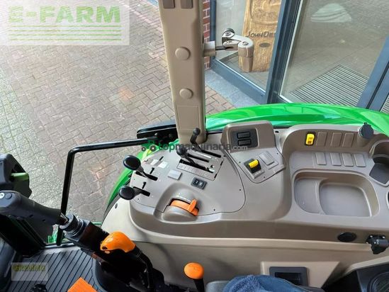 Tractor agrícola - John Deere - 5075e