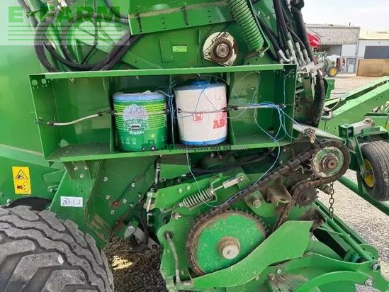 Empacadora gigant - John Deere - v461m