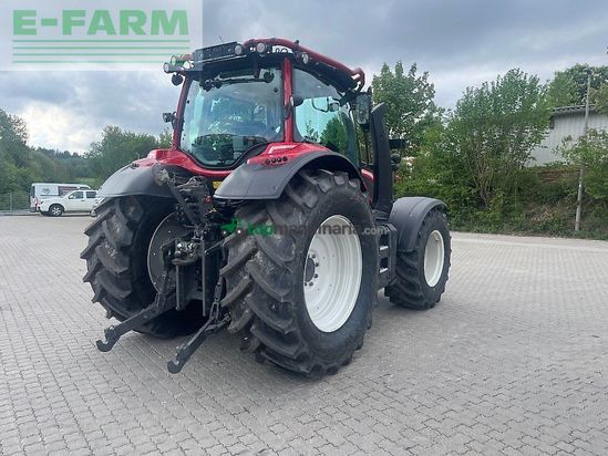 Tractor agrícola - Valtra - n154 a mit fk und rüfa