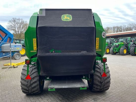 Empacadora gigant - John Deere - v451r