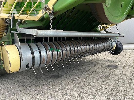 Empacadora gigant - Krone - big pack 120-80