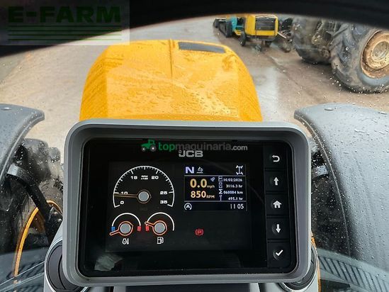 Tractor agrícola - JCB - 4220 fastrac tractor (st25767)