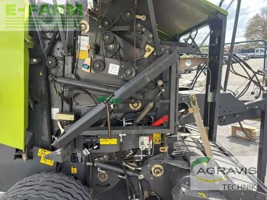 Empacadora gigant - Claas - rollant 350 rc