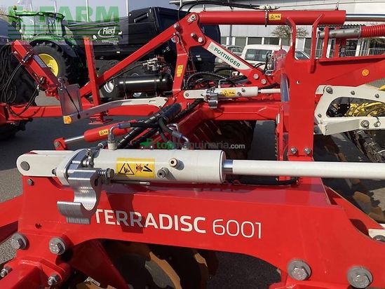 Grada de disco - Pöttinger - terradisc 6001 t