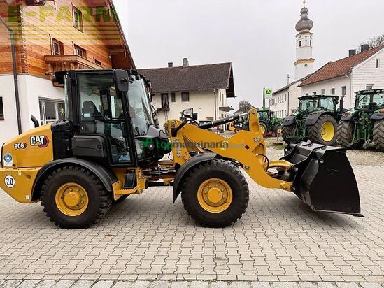 Minicargadora - Caterpillar - 906