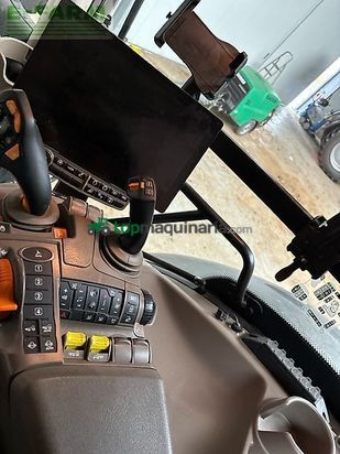 Tractor agrícola - John Deere - 6r215