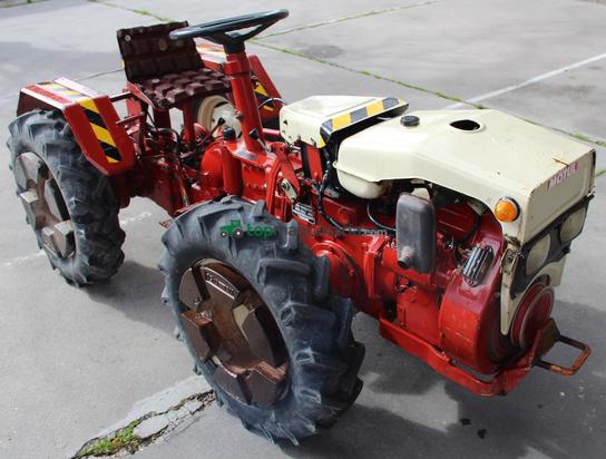 Mini tractor Pasquali modelo 946