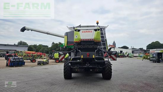 Cosechadora de Cereal - Claas - trion 750 tt