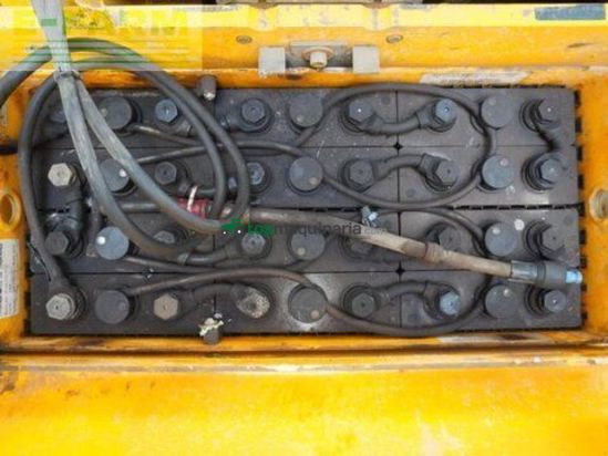 Elevadora - Jungheinrich - ere120