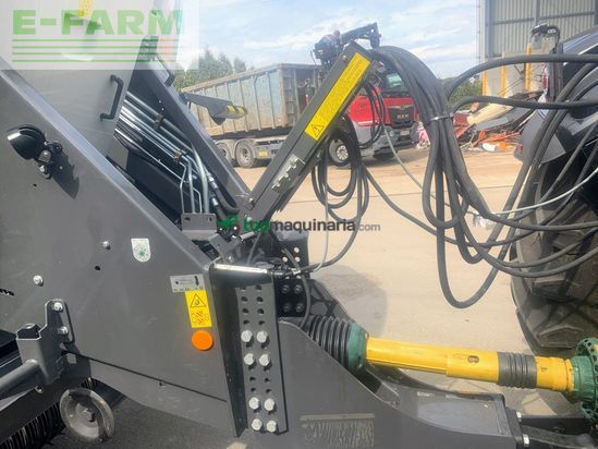 Empacadora gigant - Claas - quadrant 5200 fc