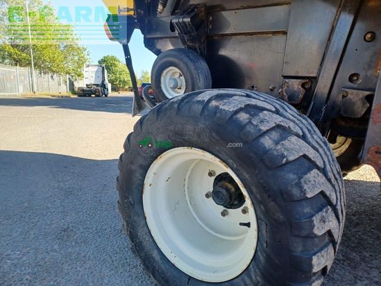 Empacadora gigant - New Holland - USED BR7060