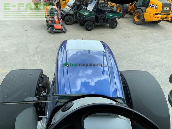 Tractor agrícola - New Holland - t7.225 blue power tractor (st26639)