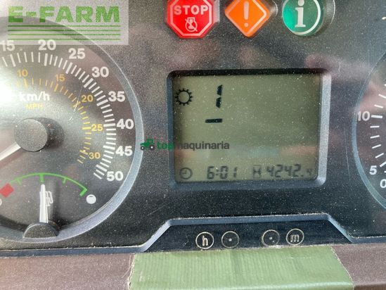 Tractor agrícola - John Deere - 5820
