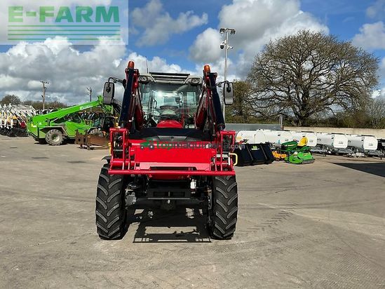 Tractor agrícola - Massey Ferguson - 5710s dyna4 tractor (st26213)