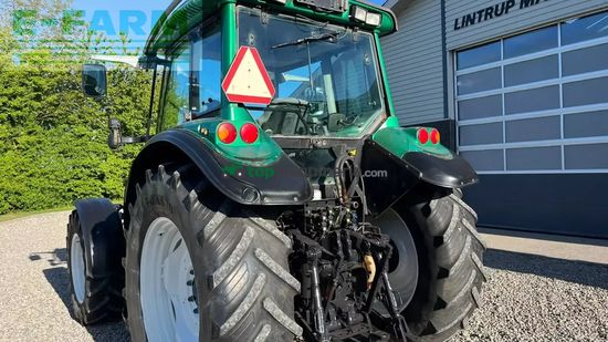Tractor agrícola - Valtra - t130 med 3.5ton frontlift