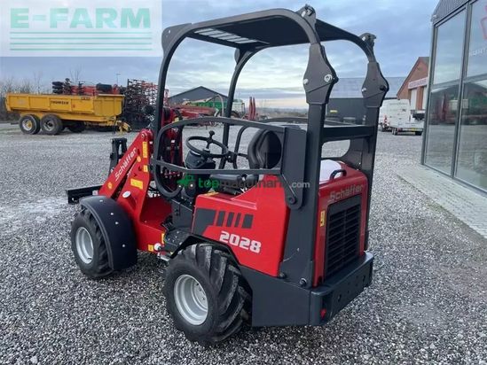 Minicargadora - Schaffer - 2028