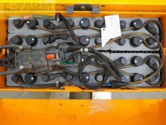 Elevadora - Jungheinrich - ere225