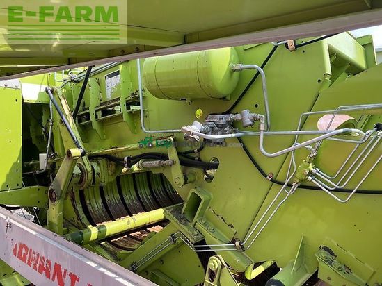 Empacadora gigant - Claas - quadrant 1200 rc