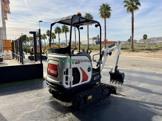 Excavadora Bobcat E17