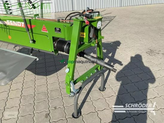 Rastrillo - Fendt - former 880