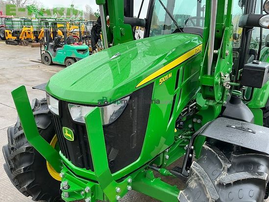 Tractor agrícola - John Deere - 5105m tractor