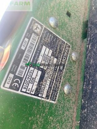 Empacadora gigant - John Deere - v461m