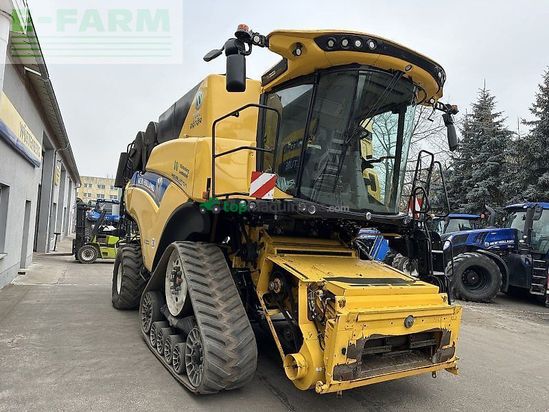 Cosechadora de Cereal - New Holland - cr 10.90