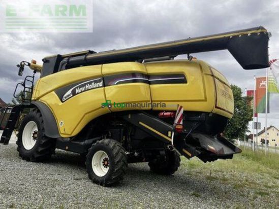 Cosechadora de Cereal - New Holland - cx 880