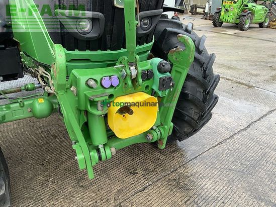 Tractor agrícola - John Deere - 6215r tractor (st24210)