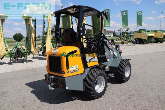 Minicargadora - Giant - g2200 hd