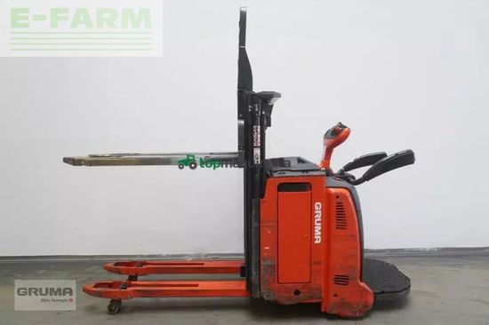 Elevadora - Linde - d 12 hp ap 133