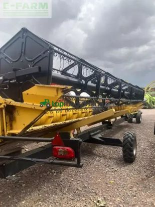 Cosechadora de Cereal - New Holland - cr 980