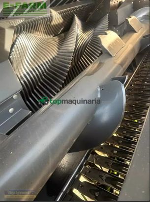 Empacadora gigant - Claas - quadrant 3200 fc t