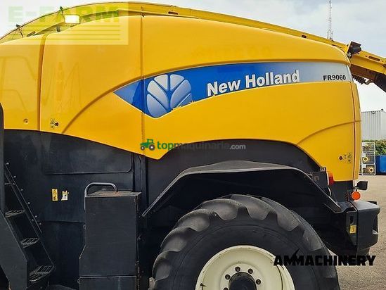 Cosechadora de Cereal - New Holland - fr9060 including kemper 375 plus