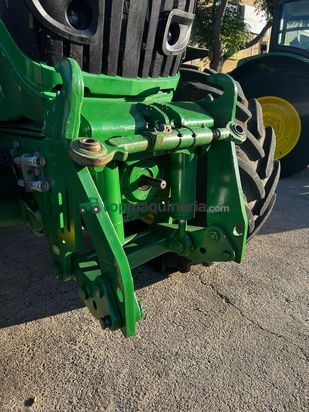 Tractor agrícola - John Deere  6210R