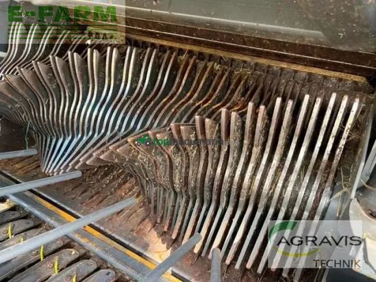 Empacadora gigant - Claas - rollant 454 rc uniwrap