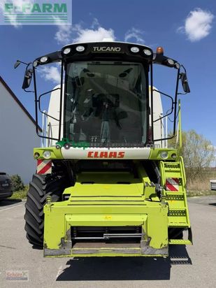 Cosechadora de Cereal - Claas - tucano 430 3d obenentleerung v560 top