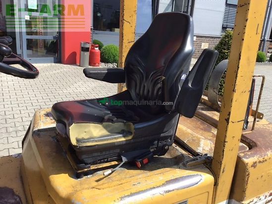 Elevadora - Komatsu - fgt25t-11e