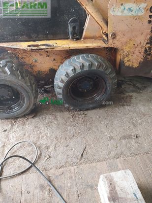 Minicargadora - Mustang - 930 kompaktlader