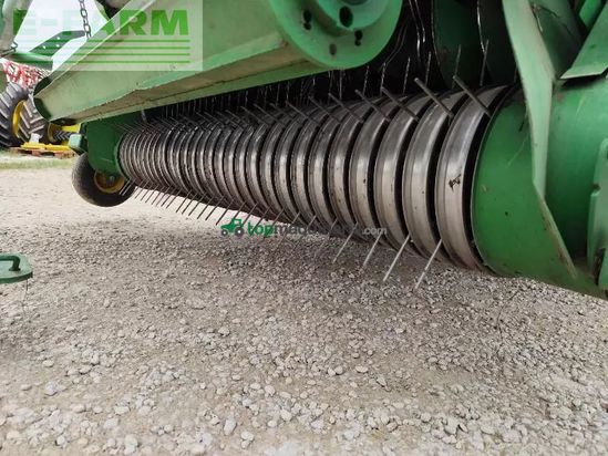 Empacadora gigant - John Deere - c441r