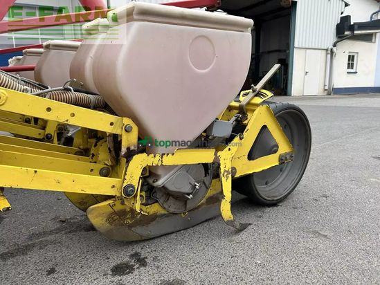 Sembradora monograno mecanica - Kverneland - multicorn 6 reihen teleskop