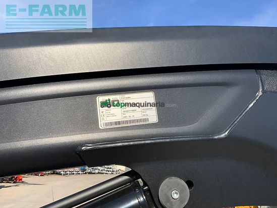 Tractor agrícola - Valtra - n175 unlimited versu tractor (st25430)