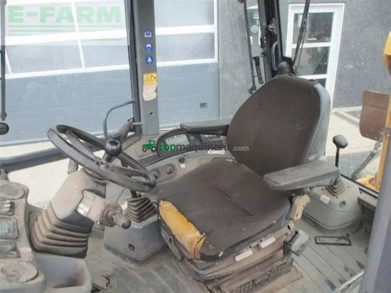 Excavadora - New Holland - nh 95 ps med stor frontskovl