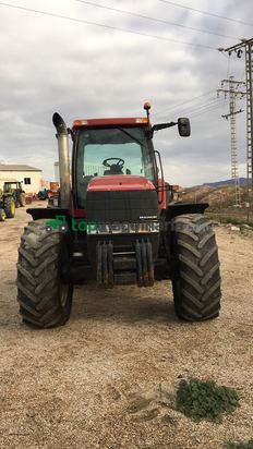Tractor agrícola - Case IH - MX200