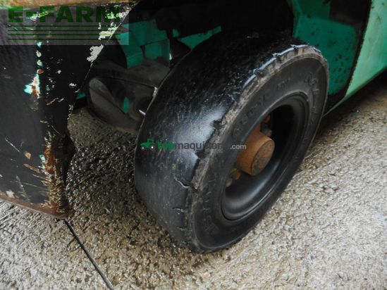 Elevadora - Mitsubishi - fd30 triplex 4,7m + ss + zwillingsreifen